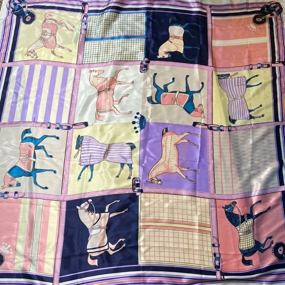 Fashion Luxury Horse Carriage Print Women Scarf Size 90x90 CM